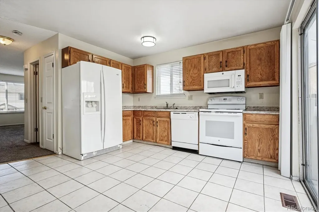17693 E Loyola Drive Aurora CO 80013