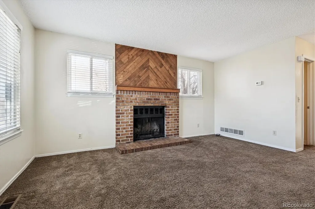 17693 E Loyola Drive Aurora CO 80013