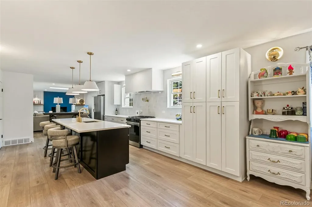 3798 S Wabash Street Denver CO 80237