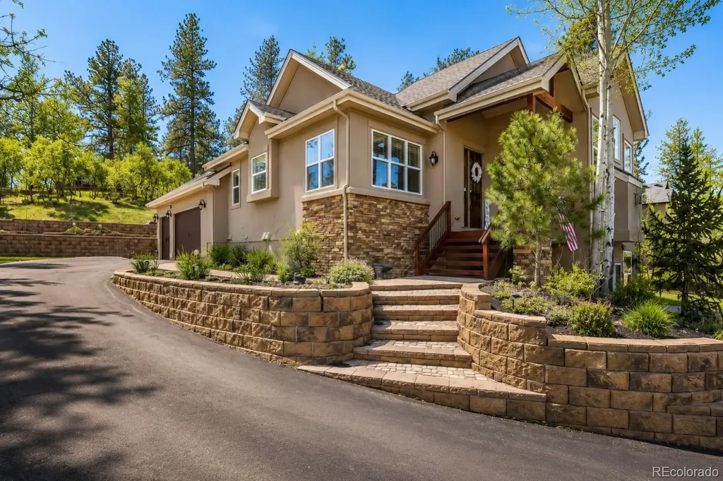620 Cumberland Road Larkspur CO 80118