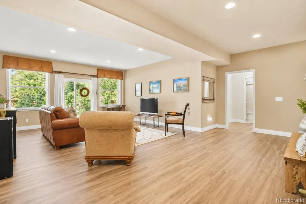 620 Cumberland Road Larkspur CO 80118