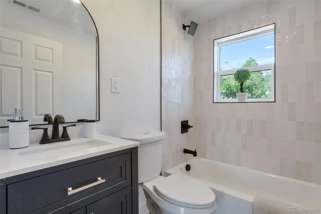 3715 N Jackson Street Denver CO 80205
