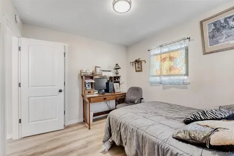 890 Nome Street Aurora CO 80010