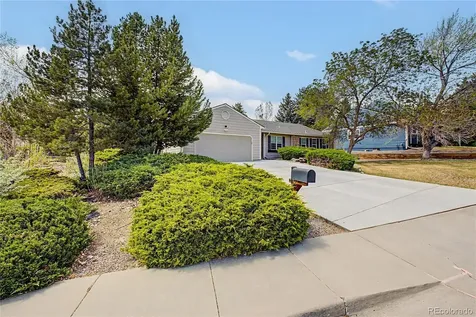 7831 Sangre De Cristo Littleton CO 80127