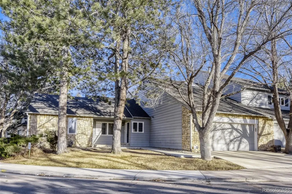 8344 E Radcliff Avenue Denver CO 80237
