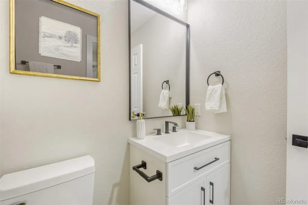 8344 E Radcliff Avenue Denver CO 80237
