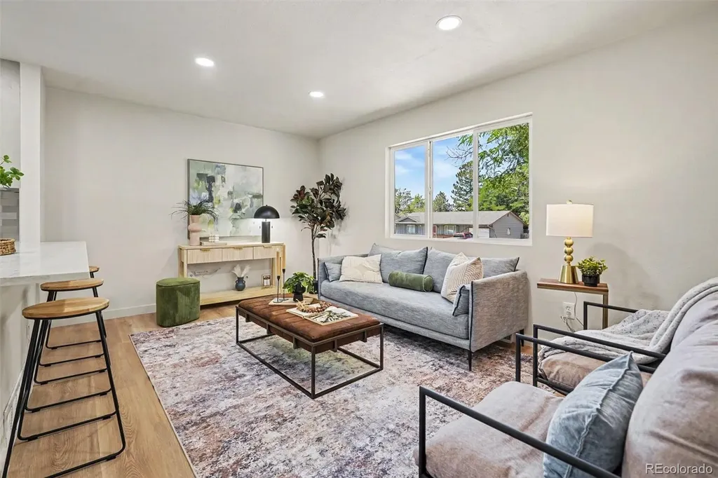 1174 Olathe Street Aurora CO 80011