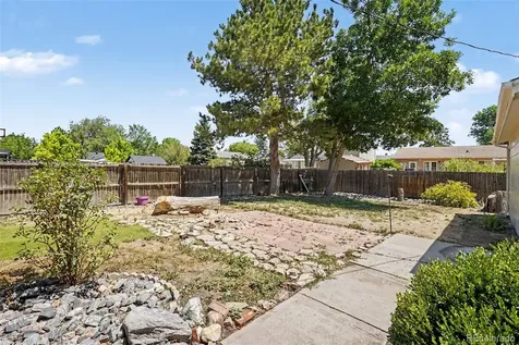 1174 Olathe Street Aurora CO 80011