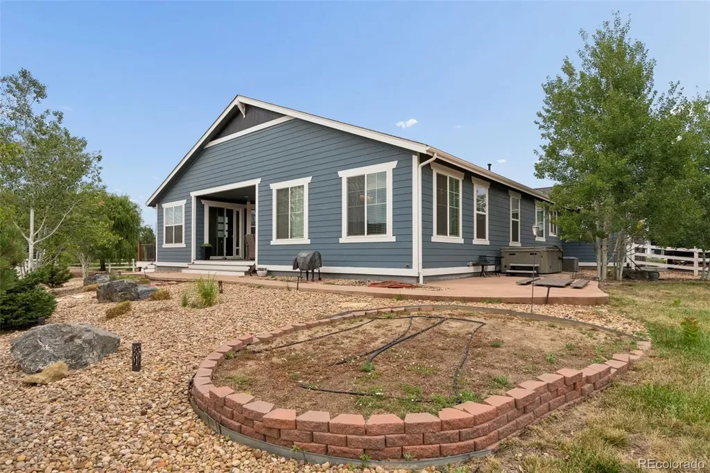 3345 Mourning Dove Court Longmont CO 80504