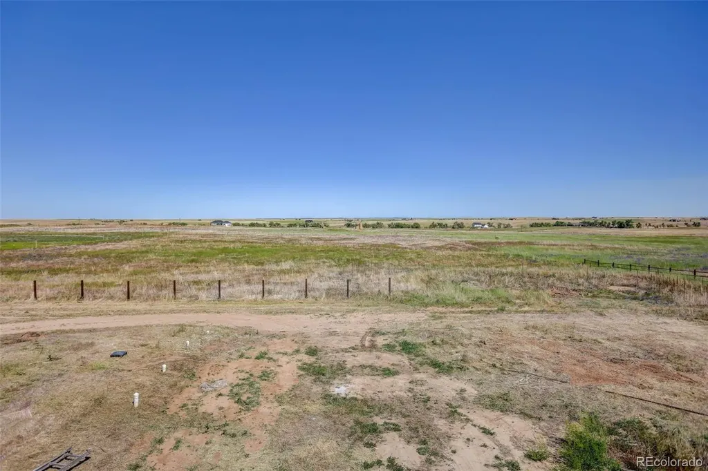 45425 Wolf Creek Drive Bennett CO 80102