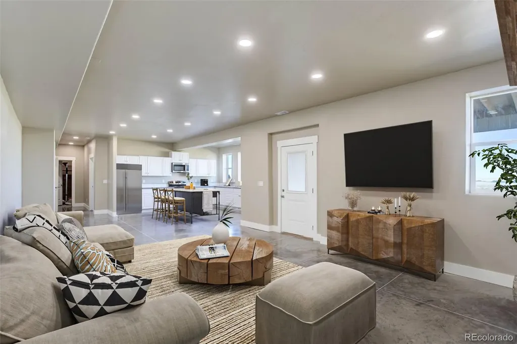 45425 Wolf Creek Drive Bennett CO 80102