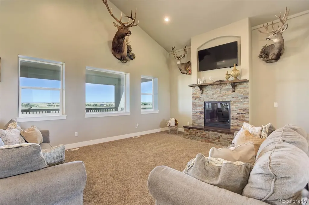 45425 Wolf Creek Drive Bennett CO 80102
