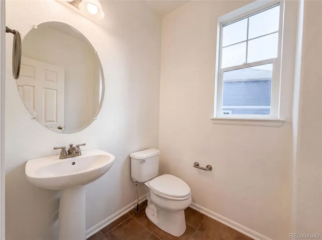 2232 Whistler Drive Longmont CO 80504
