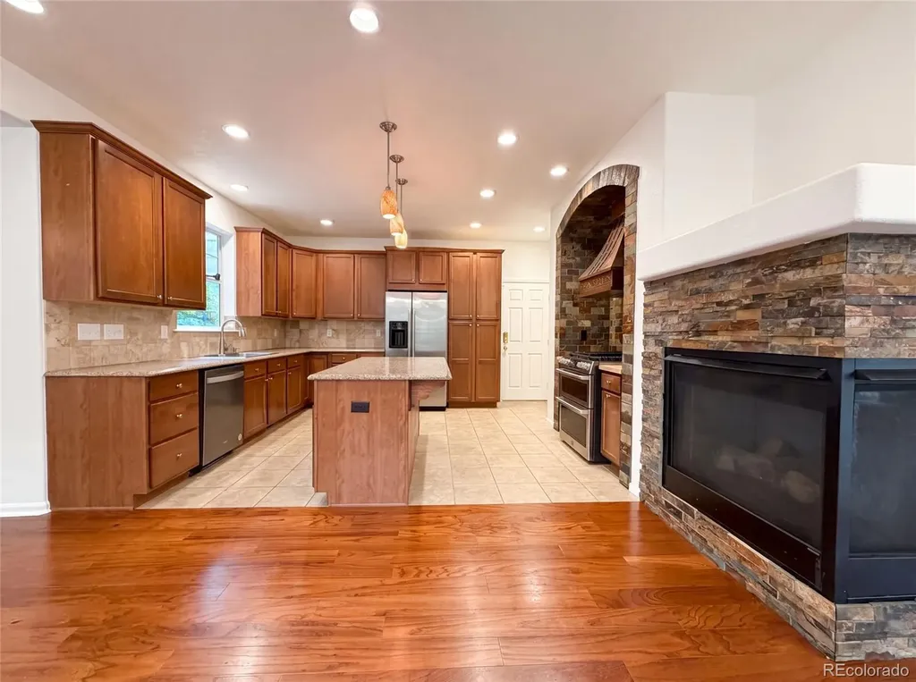 2232 Whistler Drive Longmont CO 80504