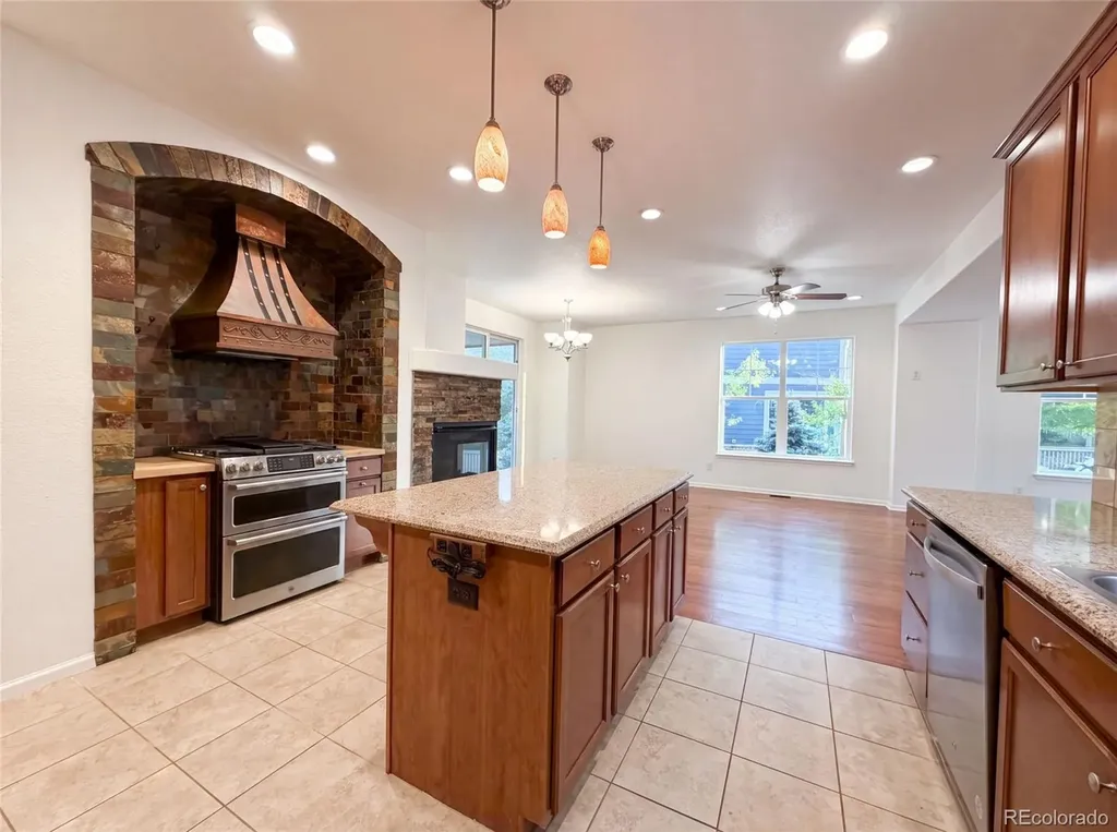 2232 Whistler Drive Longmont CO 80504