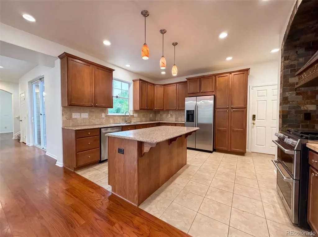 2232 Whistler Drive Longmont CO 80504