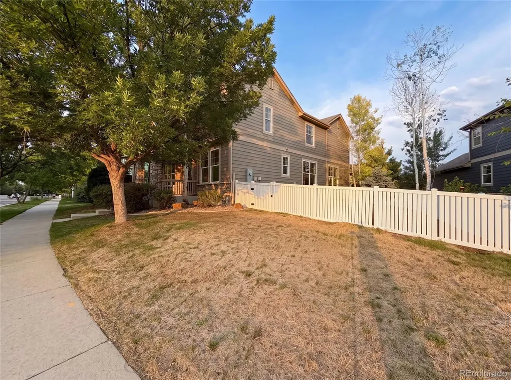 2232 Whistler Drive Longmont CO 80504
