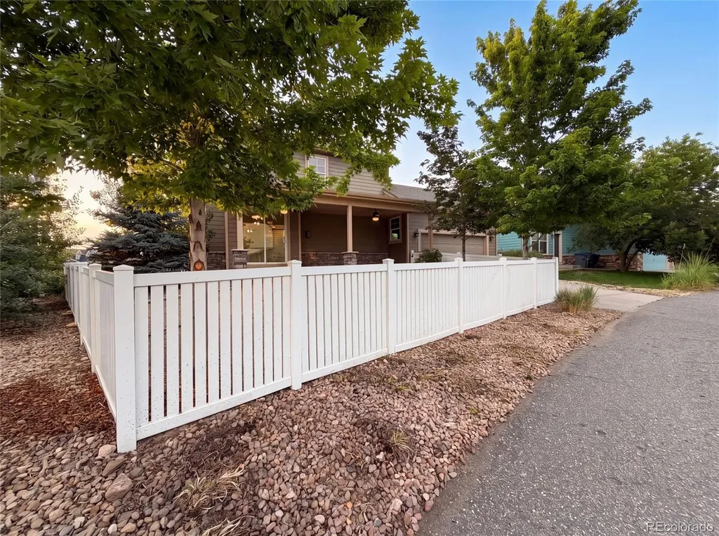 2232 Whistler Drive Longmont CO 80504