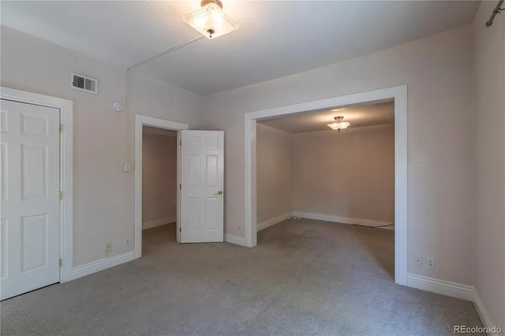 1361 Elizabeth Street Denver CO 80206