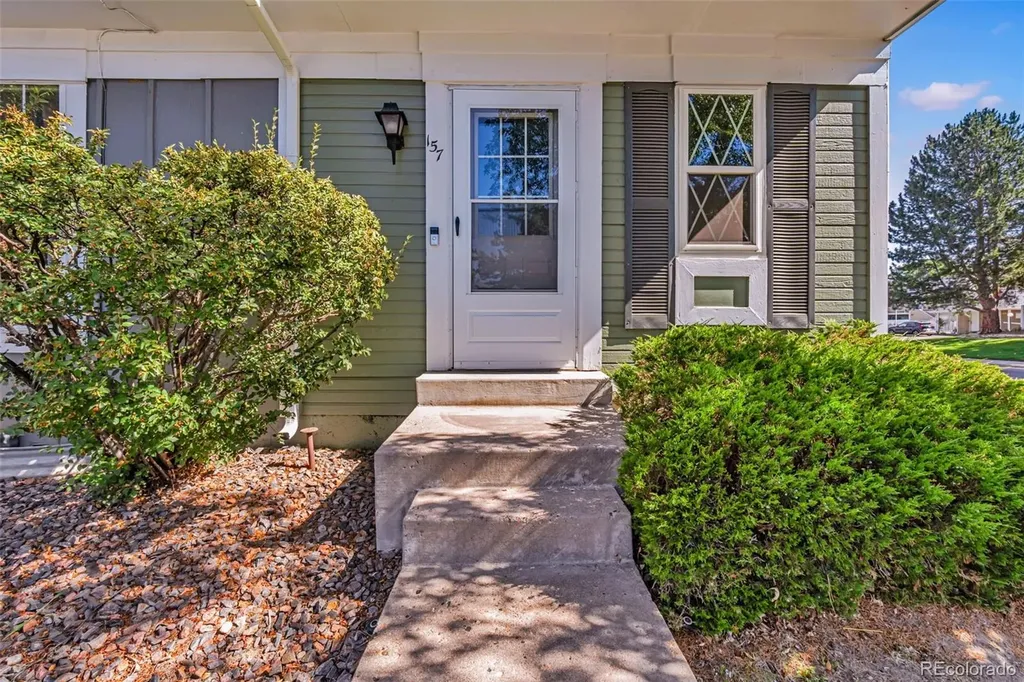 1699 S Trenton Street Denver CO 80231