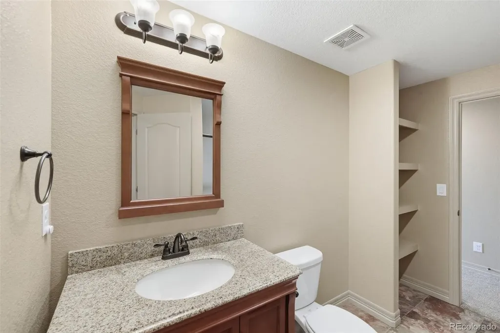 10977 Glengate Circle Littleton CO 80130