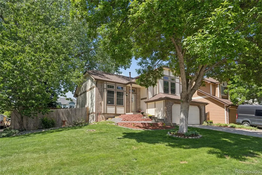 11102 W Frost Avenue Littleton CO 80127