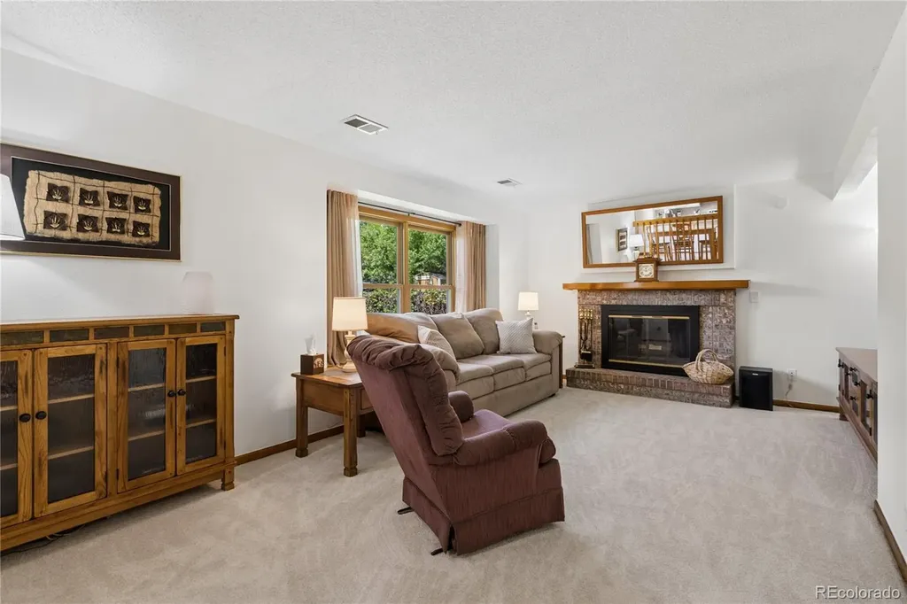 11102 W Frost Avenue Littleton CO 80127