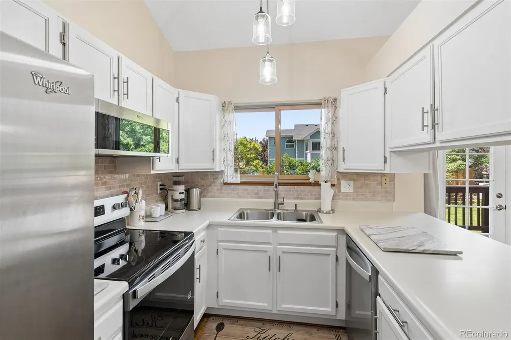 11102 W Frost Avenue Littleton CO 80127