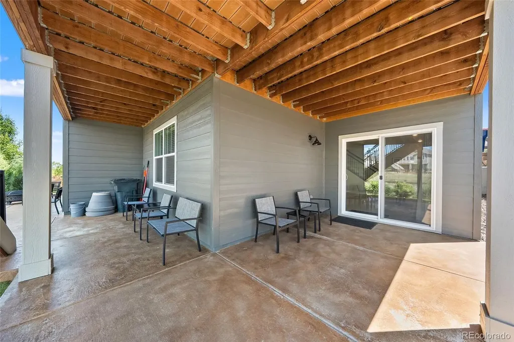 5165 Lake Terrace Lane Longmont CO 80504