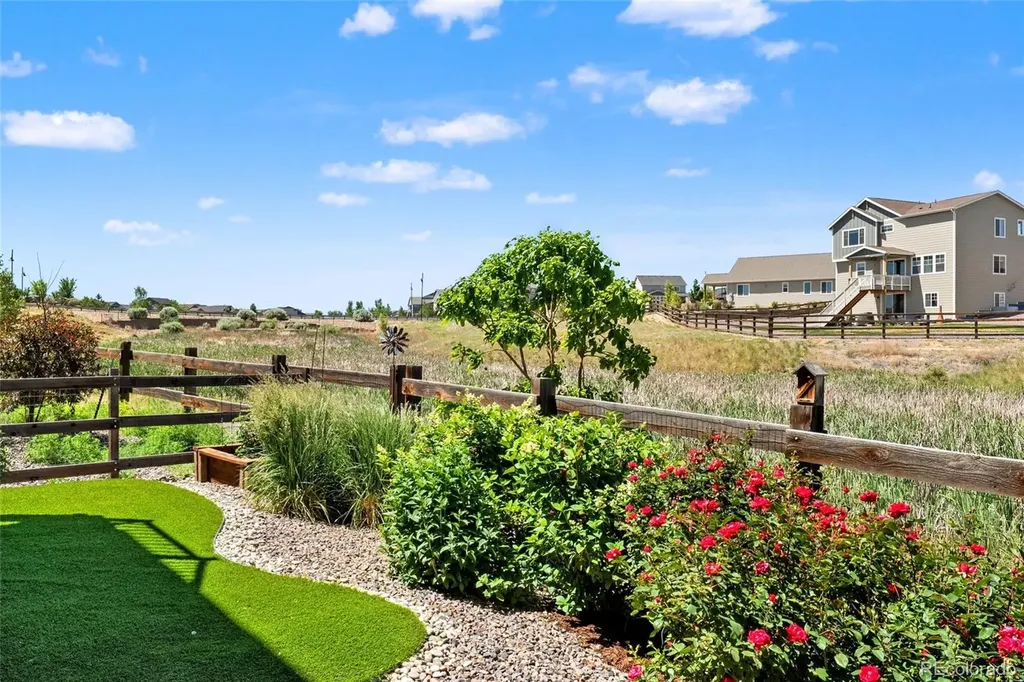 5165 Lake Terrace Lane Longmont CO 80504