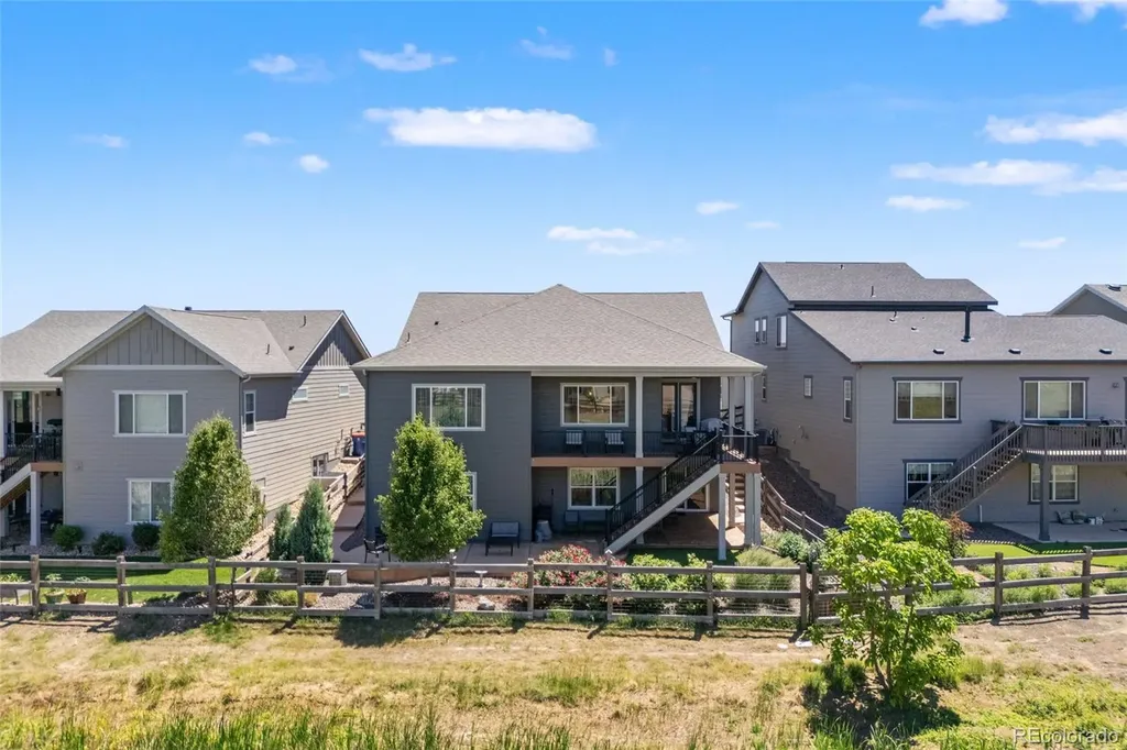 5165 Lake Terrace Lane Longmont CO 80504