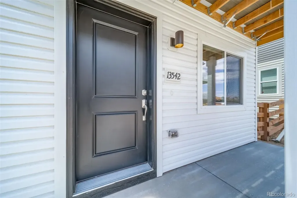 12543 E 101st Drive Commerce City CO 80022
