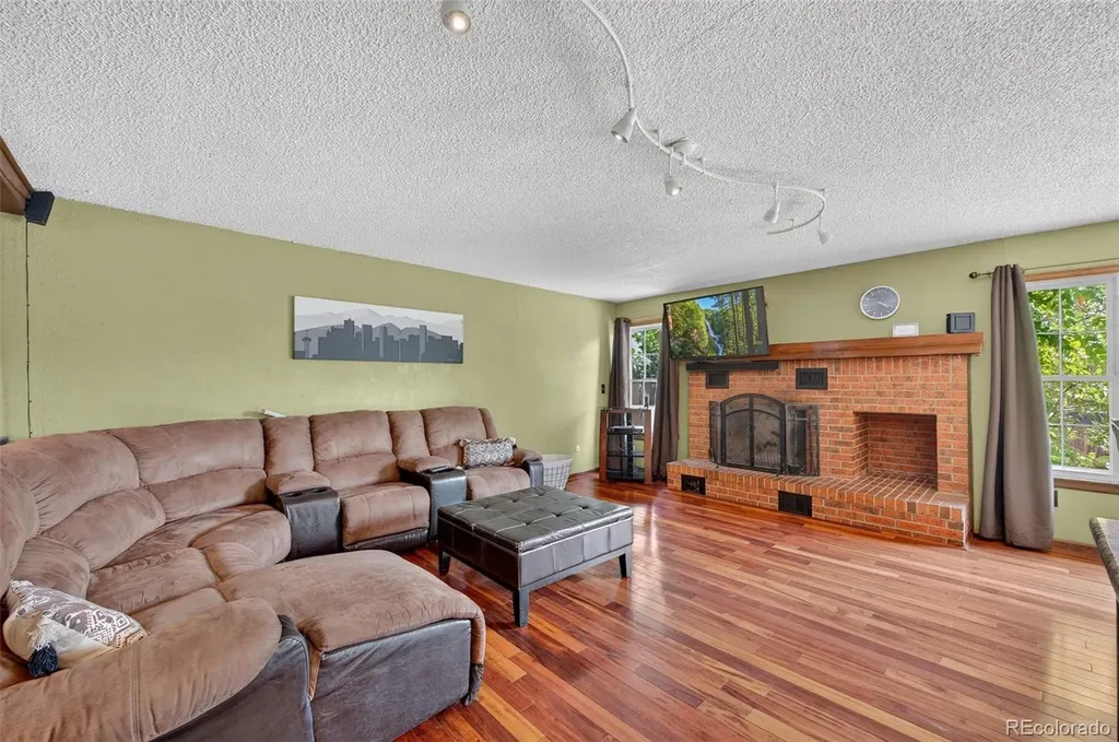 9798 W Nova Avenue Littleton CO 80127