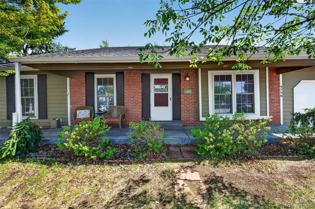 9798 W Nova Avenue Littleton CO 80127
