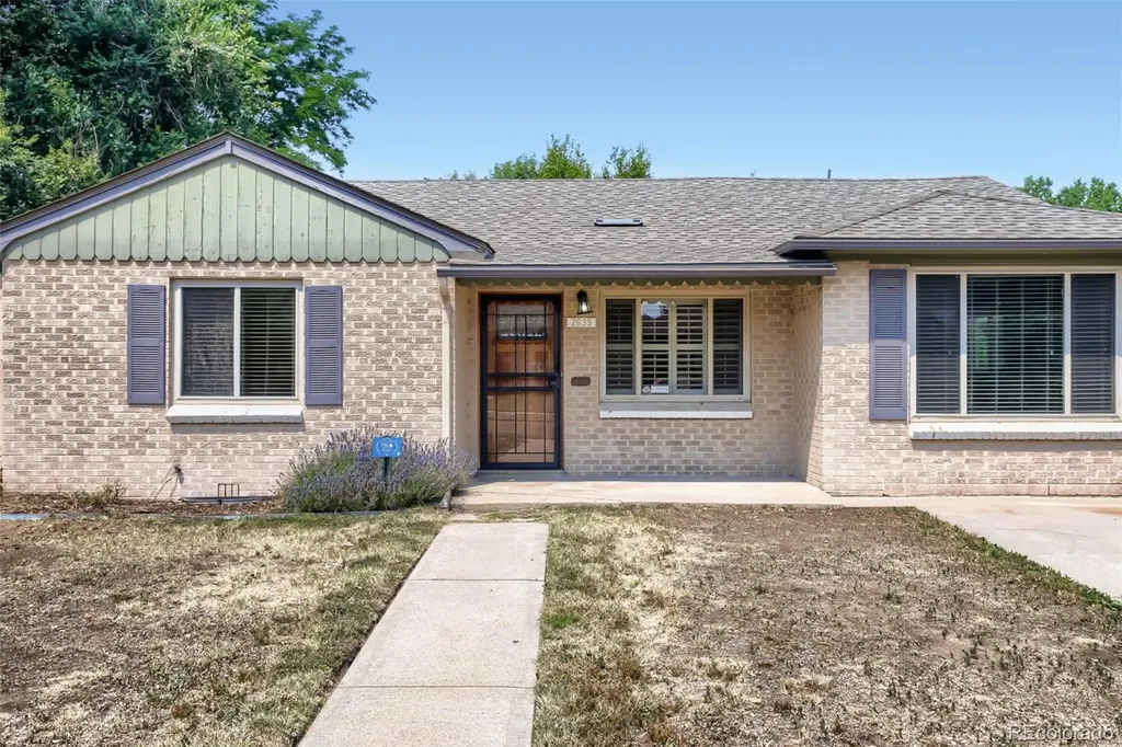 2635 Hudson Street Denver CO 80207