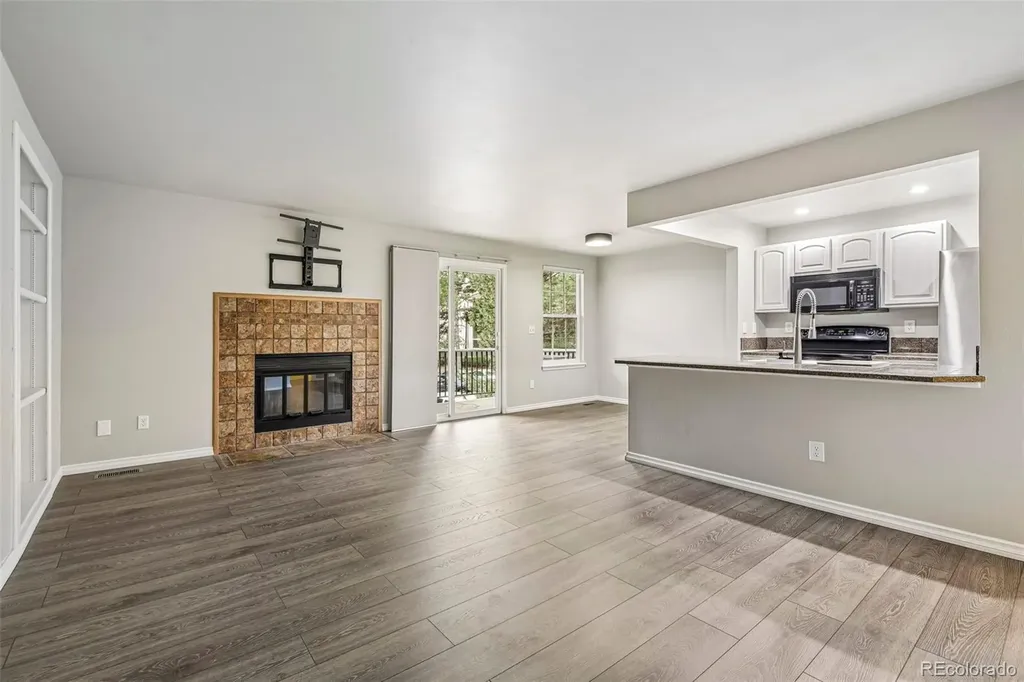 5565 W 76th Avenue Arvada CO 80003