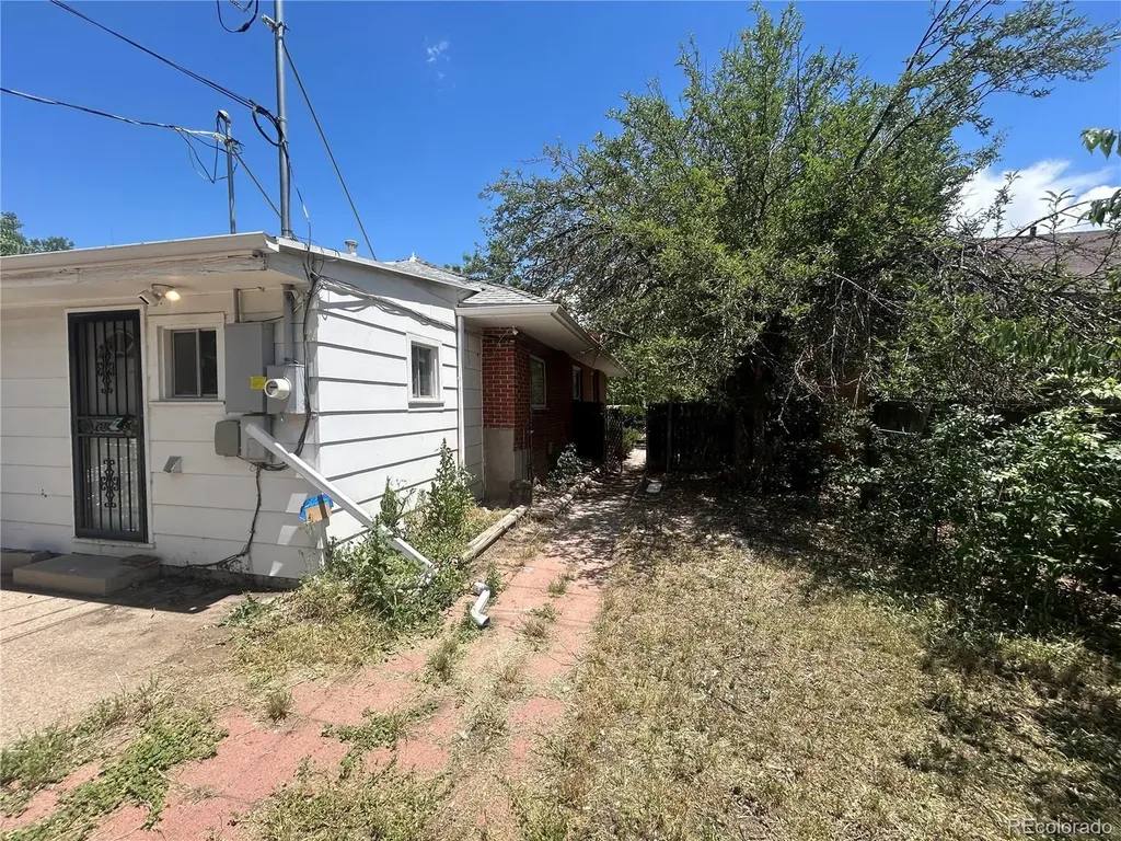 4935 Perry Street Denver CO 80212