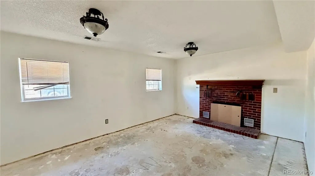 218 Madison Drive Bennett CO 80102