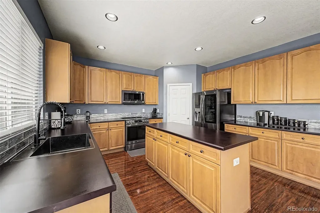 5564 Royal Pine Street Brighton CO 80601