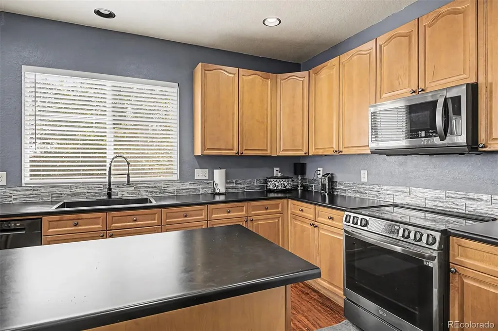 5564 Royal Pine Street Brighton CO 80601