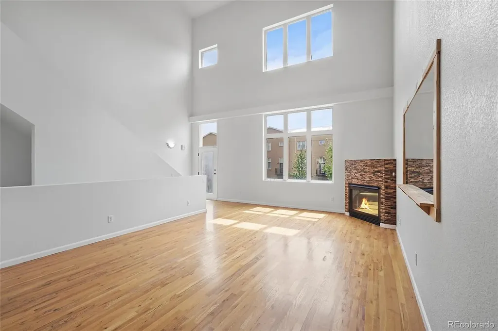 220 Roslyn Street Denver CO 80230