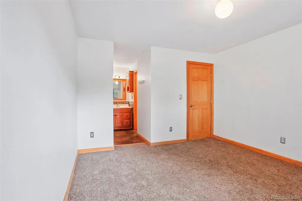 695 Manhattan Drive Boulder CO 80303