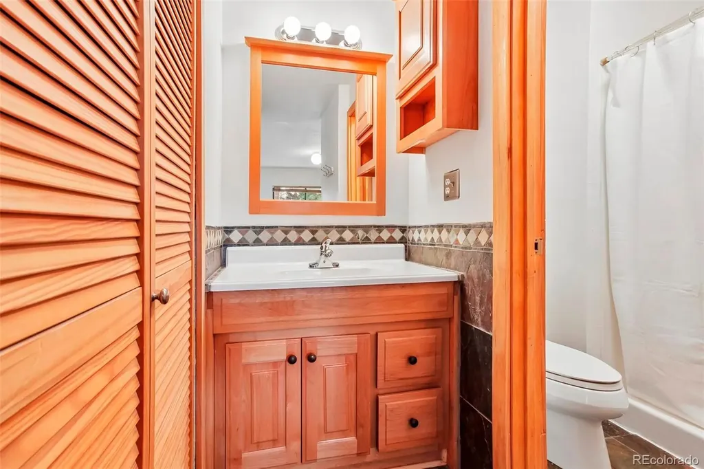 695 Manhattan Drive Boulder CO 80303