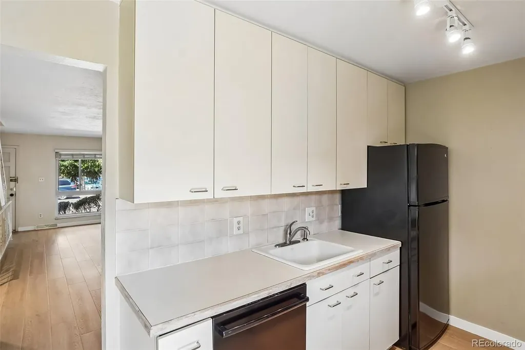 6472 E Mississippi Avenue Denver CO 80224