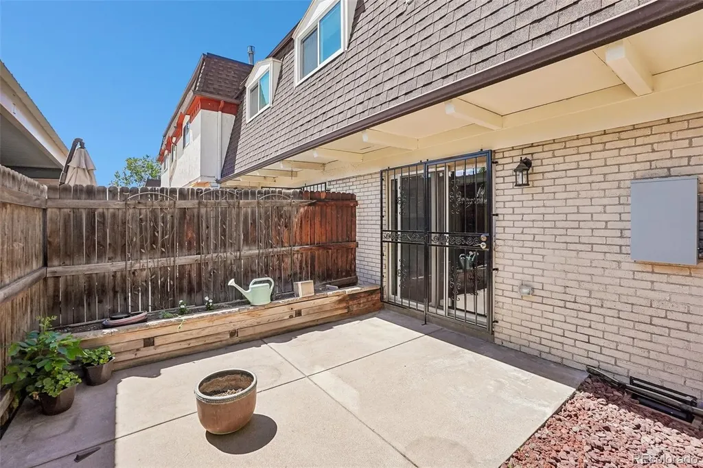6472 E Mississippi Avenue Denver CO 80224