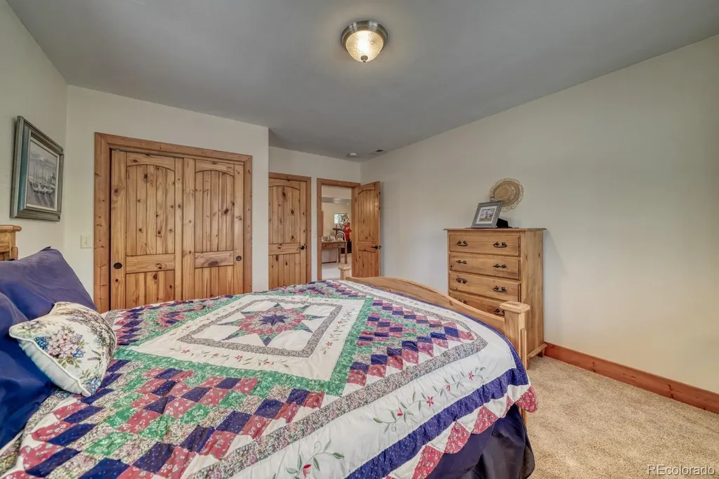 30800 West Ridge Buena Vista CO 81211
