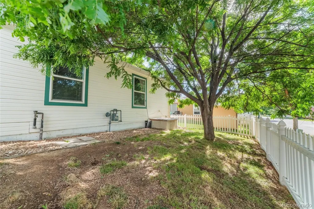 7805 Sunflower Green Frederick CO 80530
