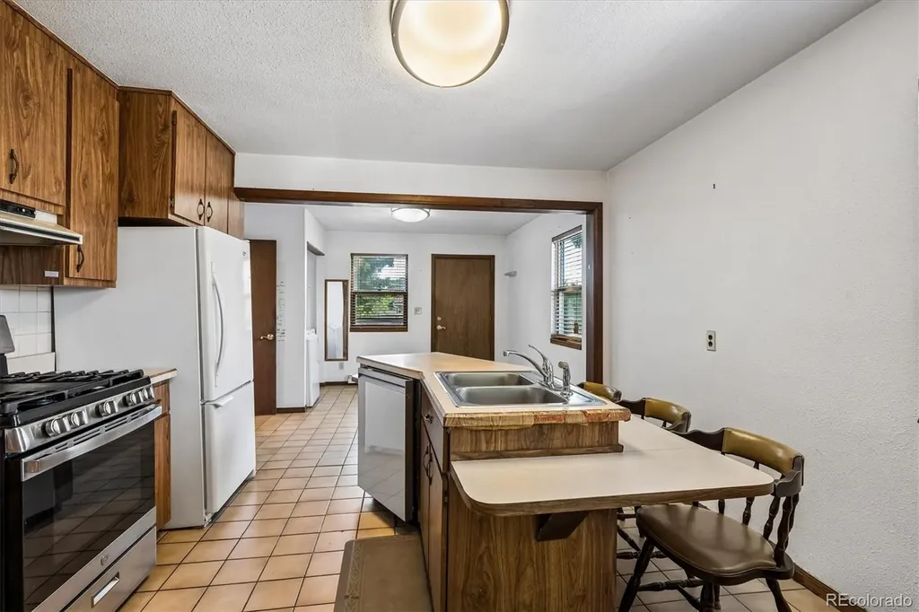 240 Stuart Street Denver CO 80219