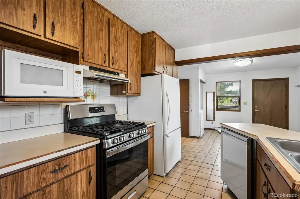 240 Stuart Street Denver CO 80219