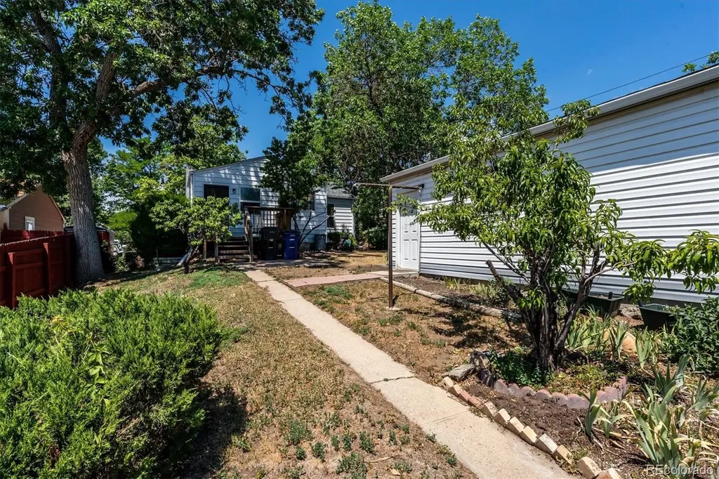240 Stuart Street Denver CO 80219